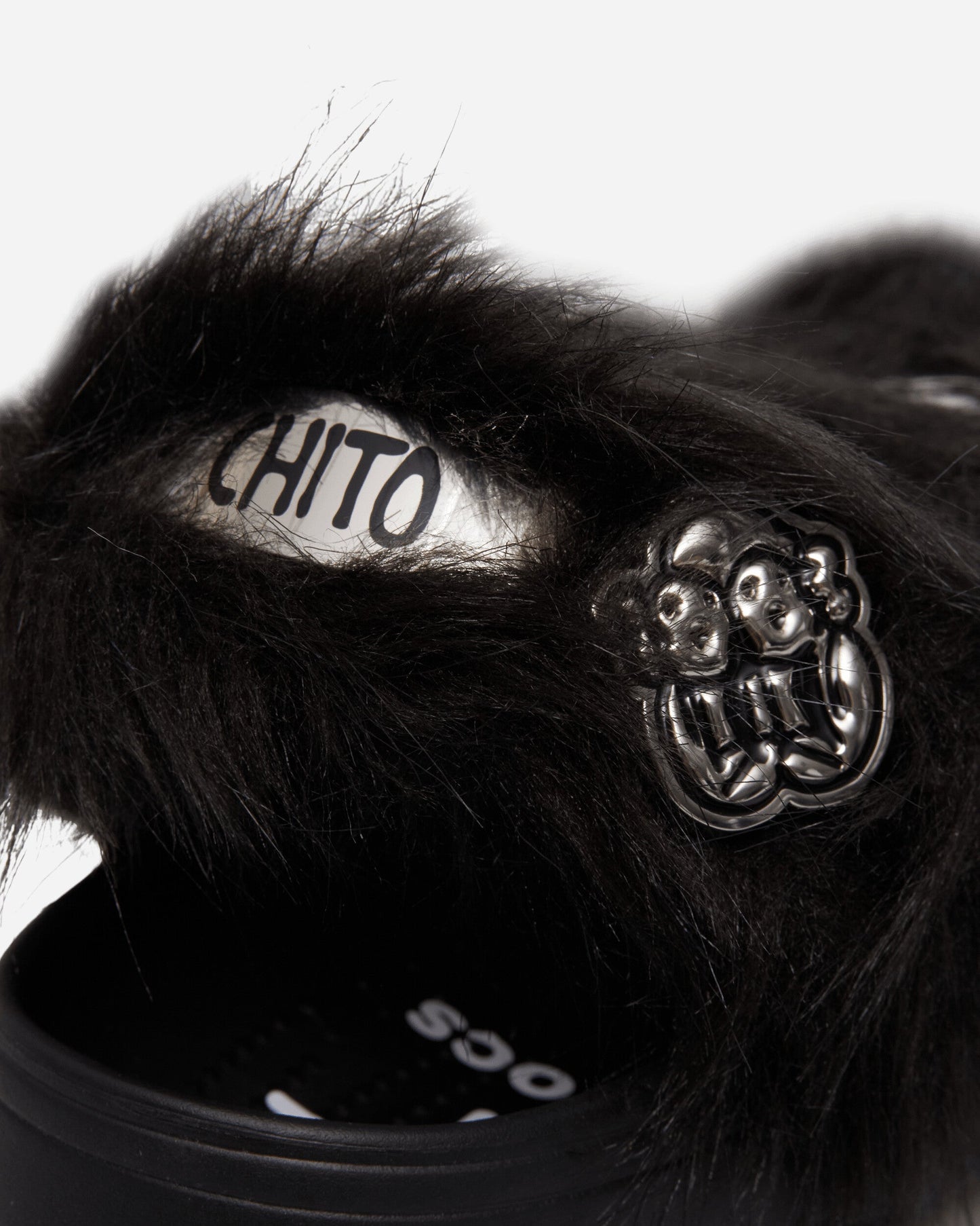 CHITO Classic Crafted Clogs Black