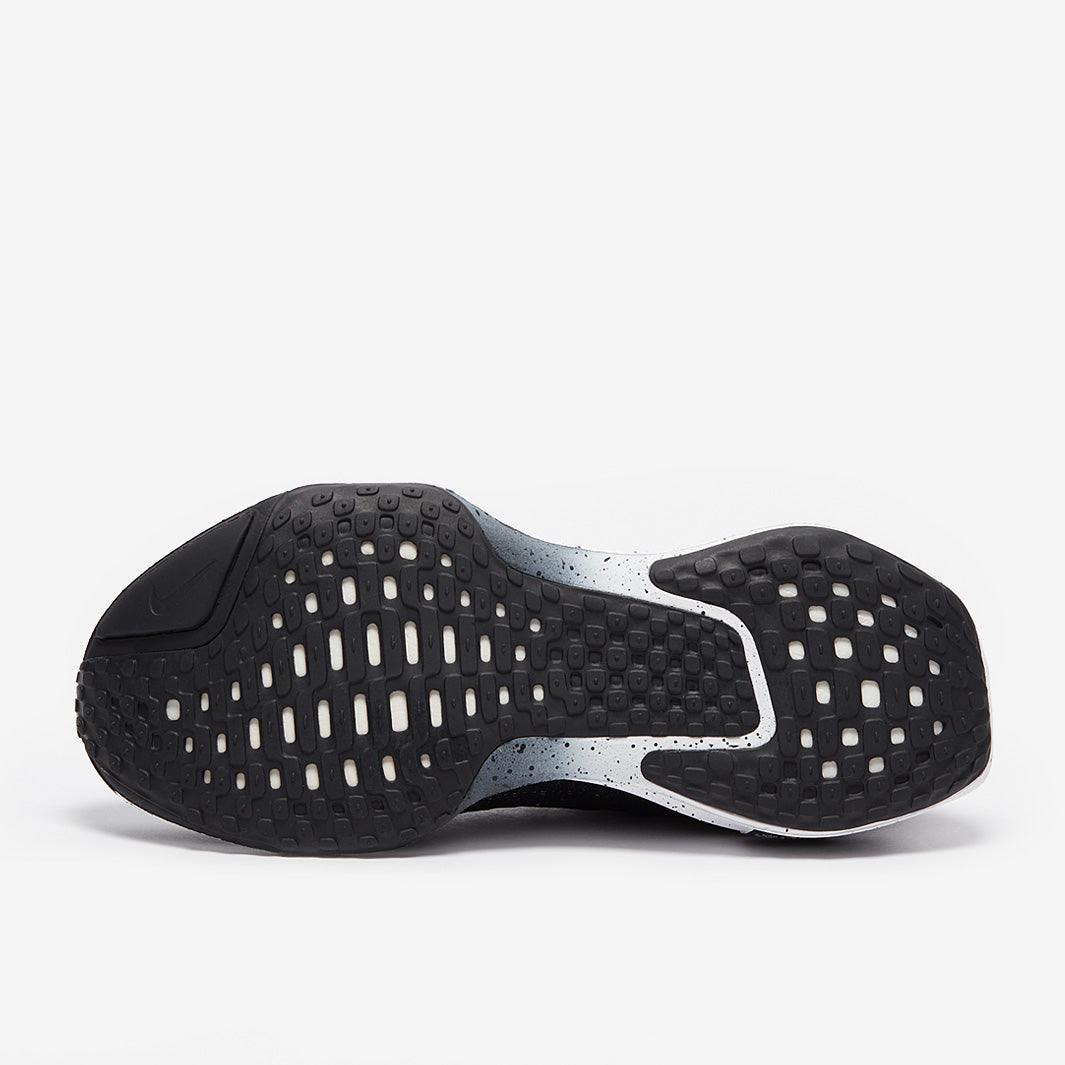 Nike Invincible Run Flyknit 3