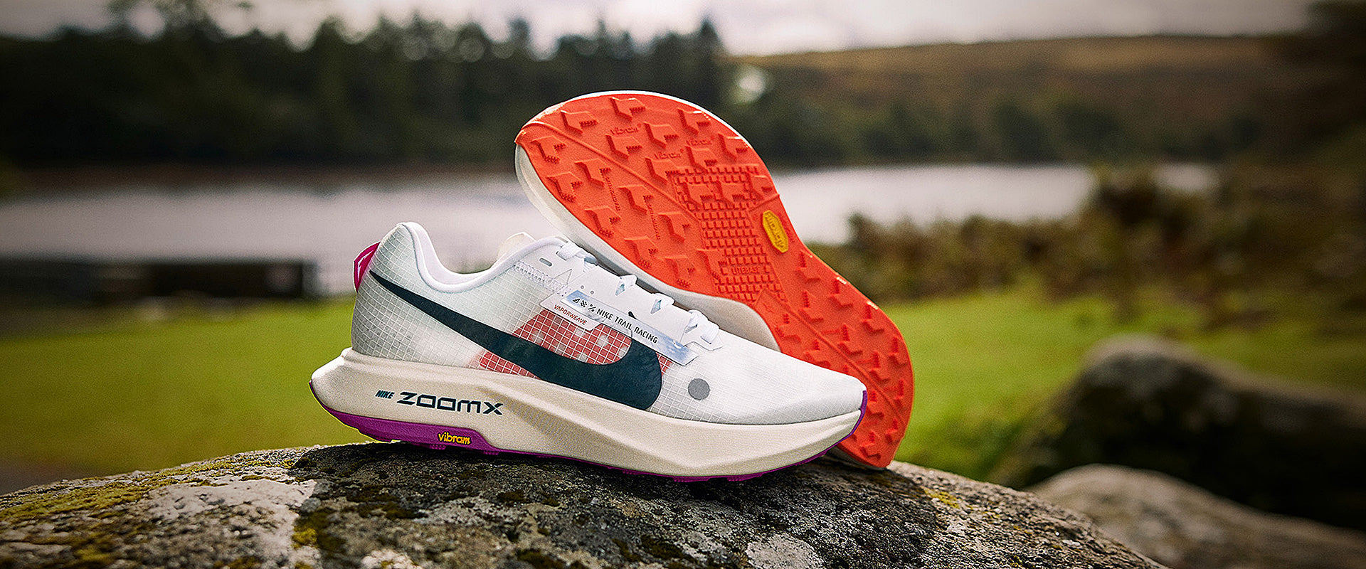 Nike Womens Ultrafly Trail - White/Deep Jungle