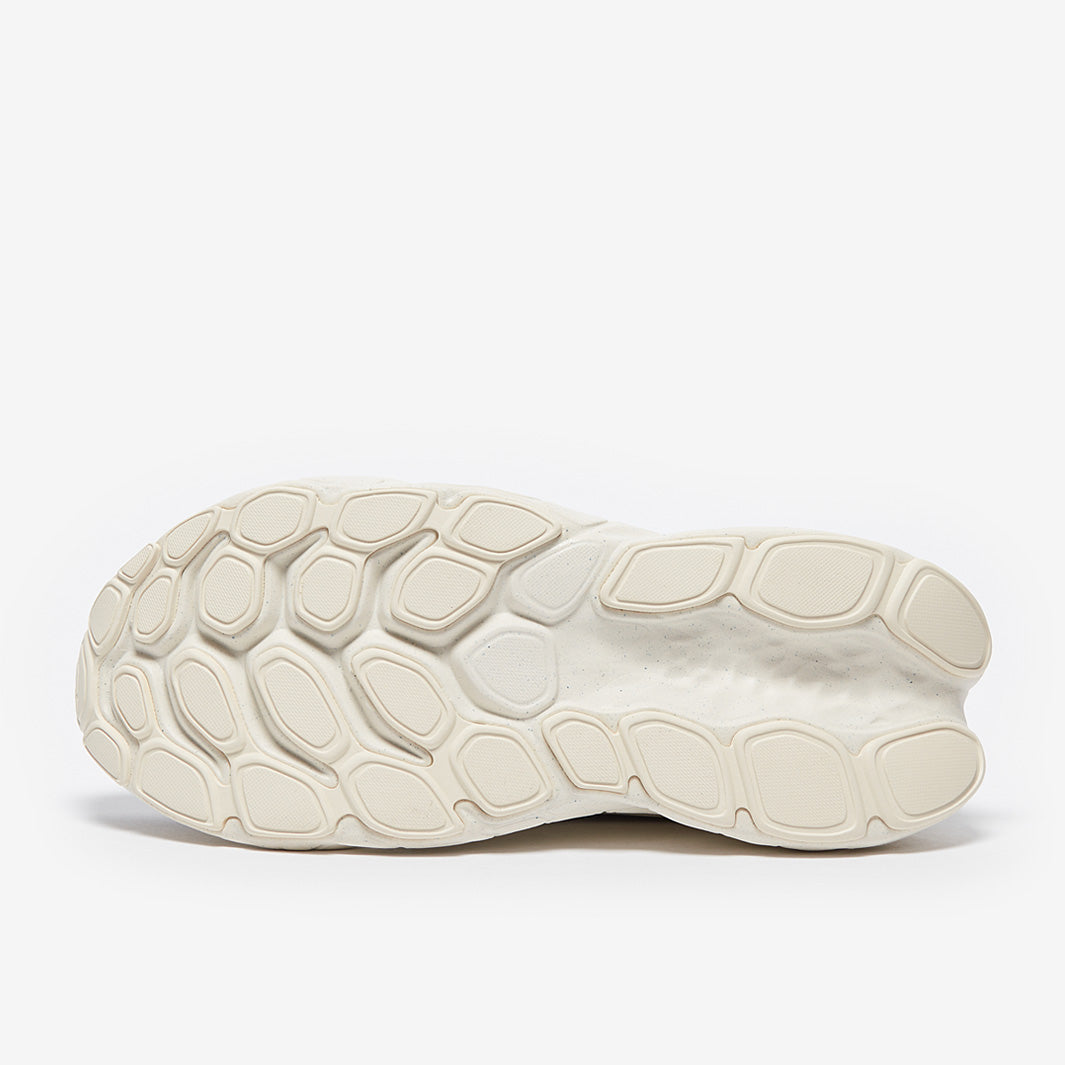 New Balance Fresh Foam X More v4