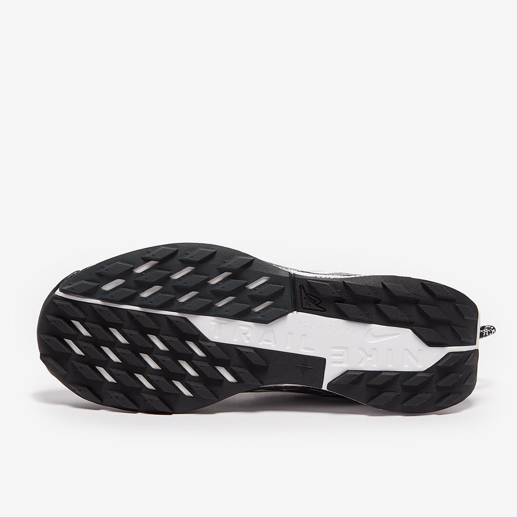 Nike Womens Pegasus Trail 5 - Black/White-Anthracite