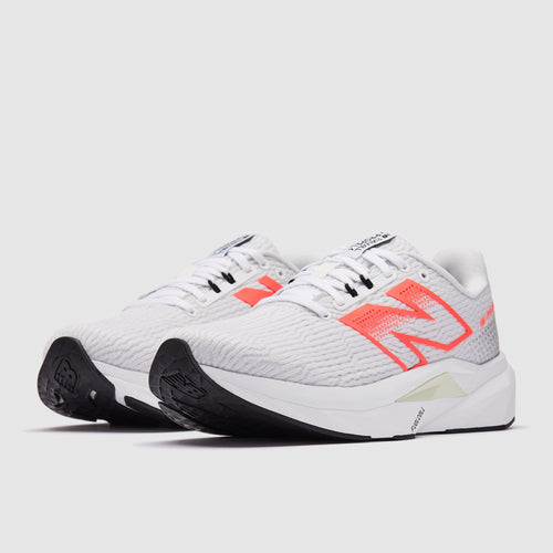 New Balance Womens FuelCell Propel v5