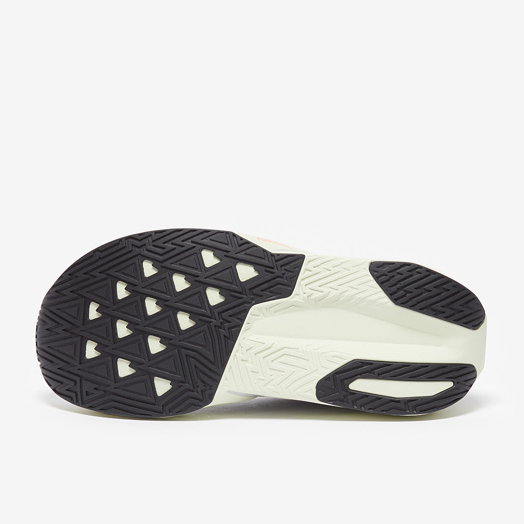 New Balance Womens FuelCell Rebel v5
