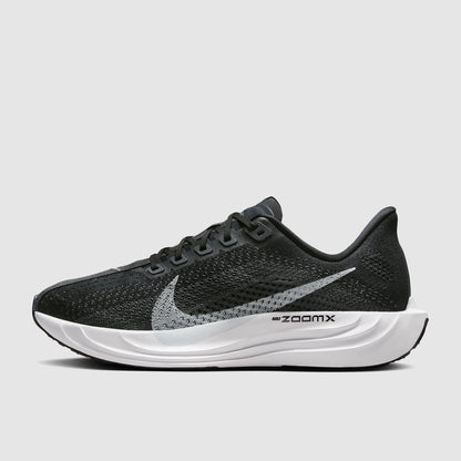 Nike Womens Pegasus Plus