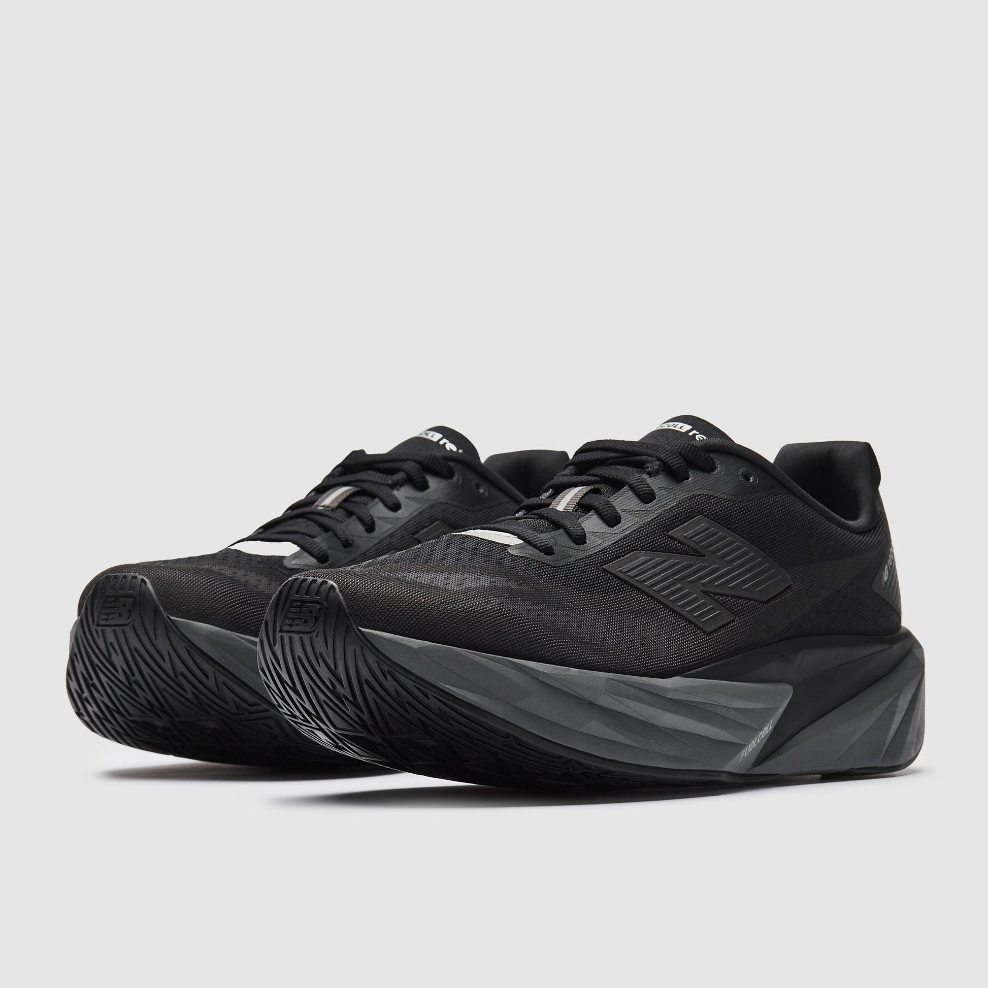 New Balance FuelCell Rebel v5
