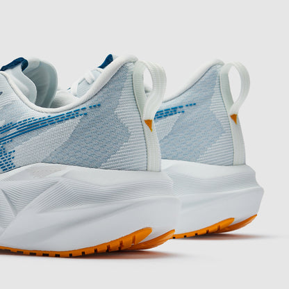 Asics Novablast 5