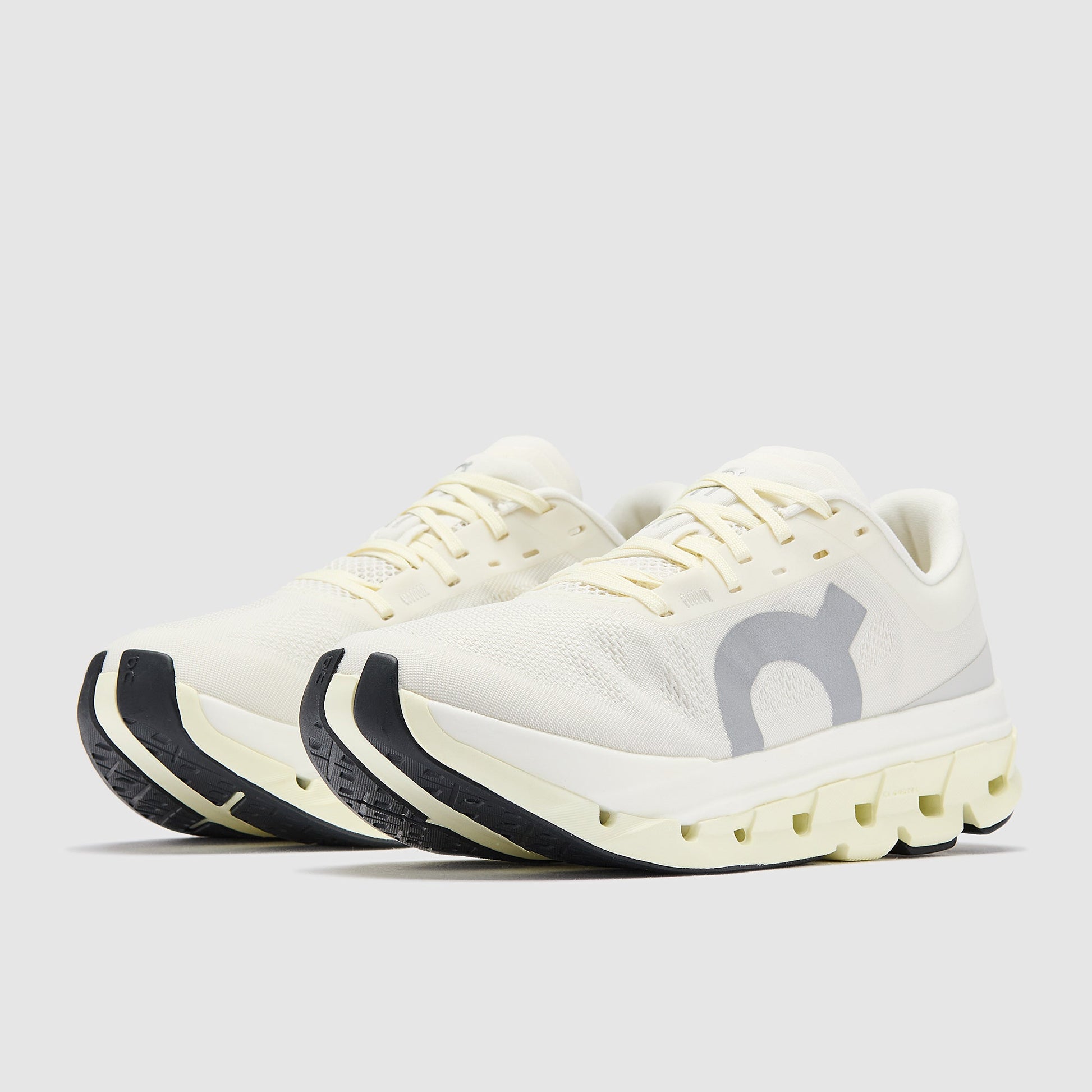 On Womens Cloudflow 5
