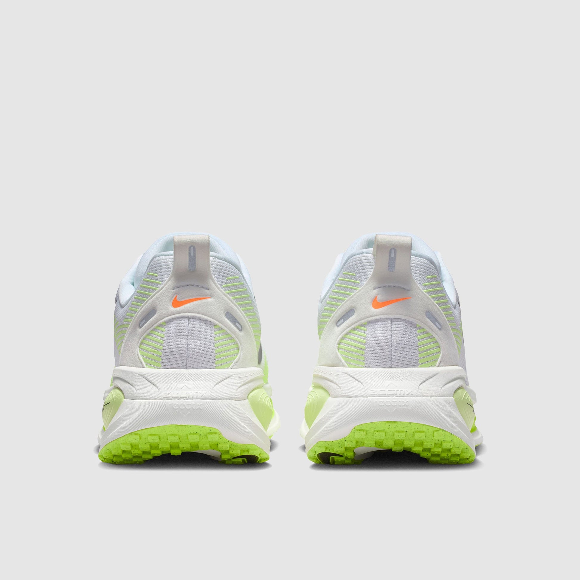 Nike Vomero 18