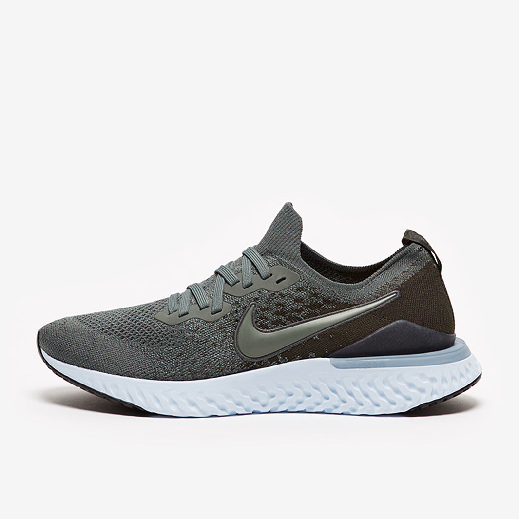 Nike Epic React Flyknit 2