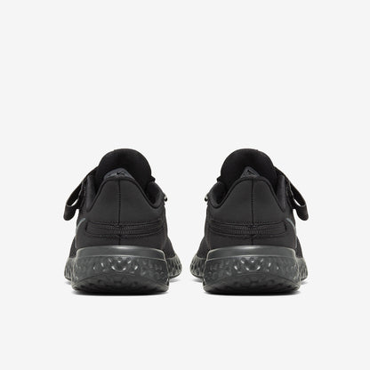 Nike Boys Revolution 5 Flyease -