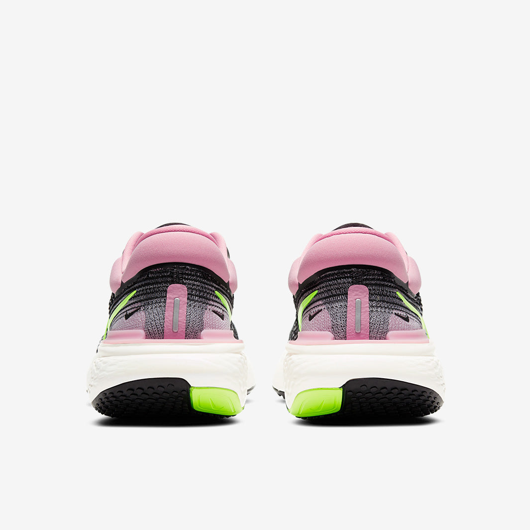 Nike Womens ZoomX Invincible Run Flyknit - Black/Cyber