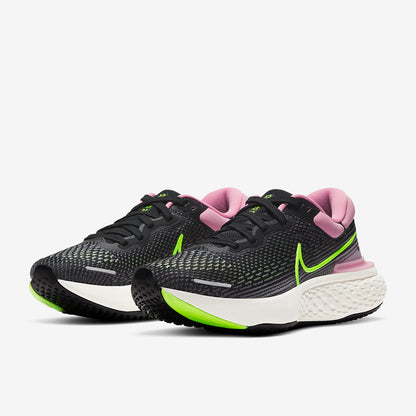 Nike Womens ZoomX Invincible Run Flyknit - Black/Cyber