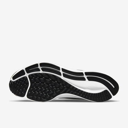 Nike Air Zoom Pegasus 38 - Black/Black-Action Green