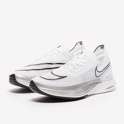 Nike Streakfly - White/Black