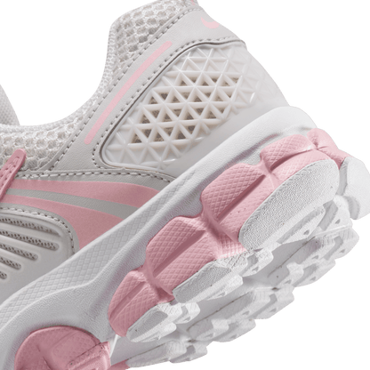 Big Kids' Nike Vomero 5 "Vast Grey Medium Soft Pink"