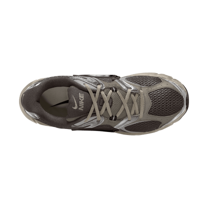 Men's Nike V5 RNR "Cave Stone"