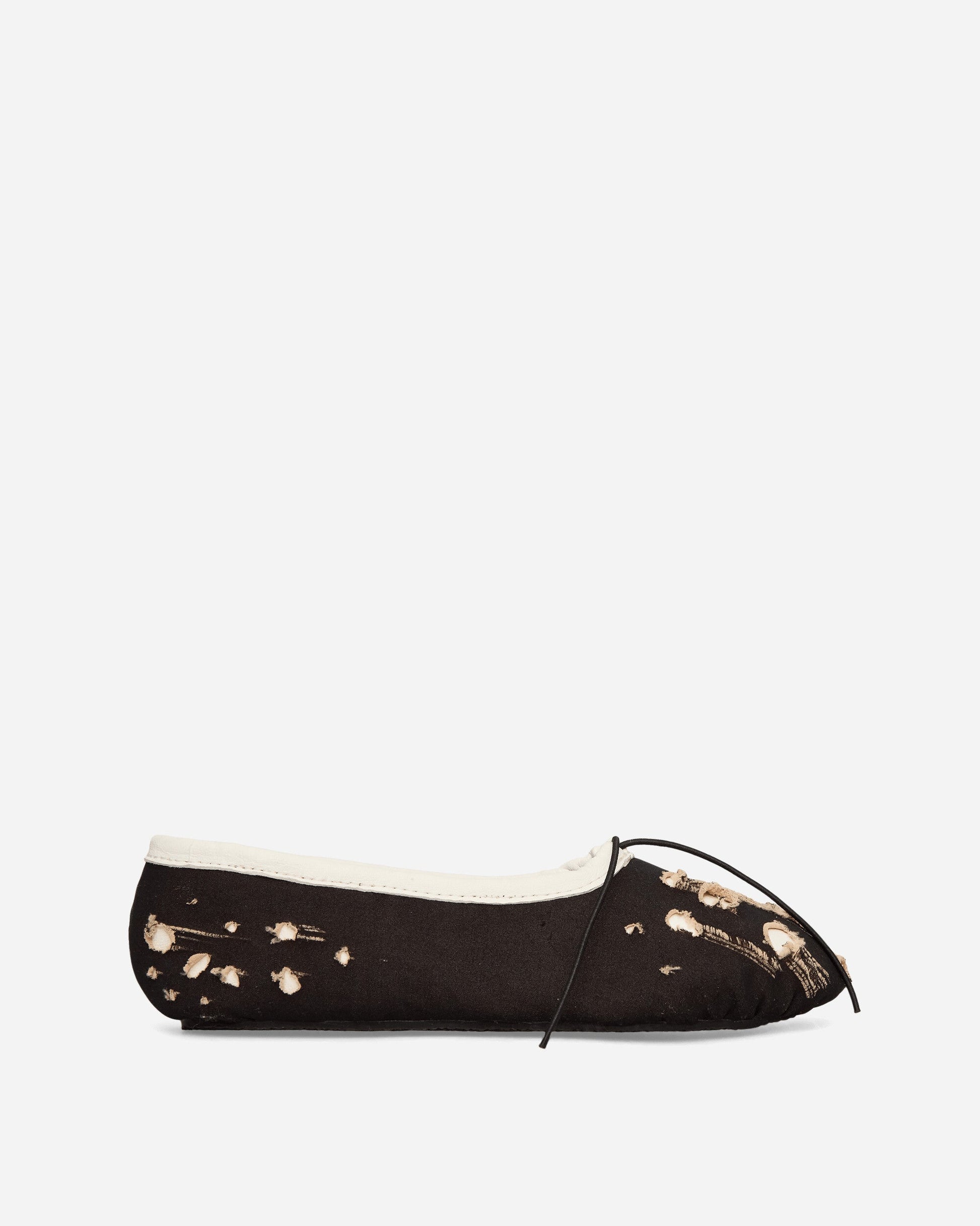 Women's No-Teeth Flats Ran Through