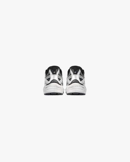 Represent Storm Runner Silver/Black