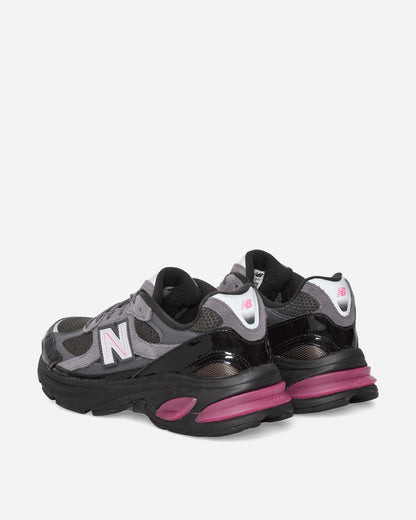 2010 Sneakers Black / Pink Heat / Magnet
