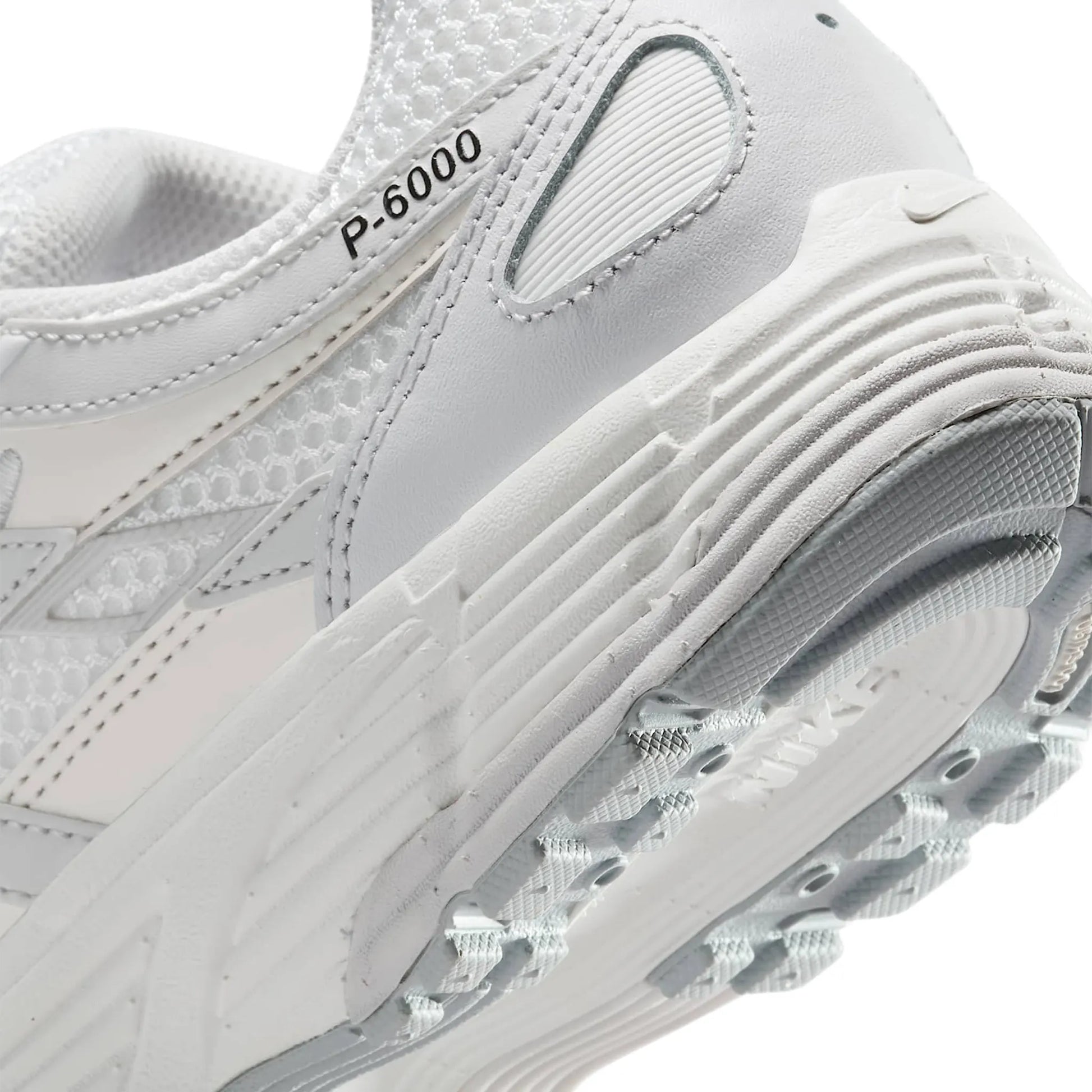 Nike P-6000 SE Summit White Vast Grey (W)